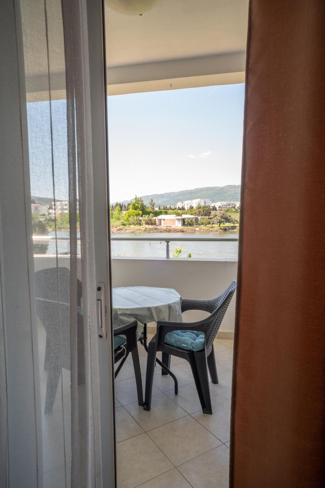 Beach Walk Apartments Ulcinj Bagian luar foto